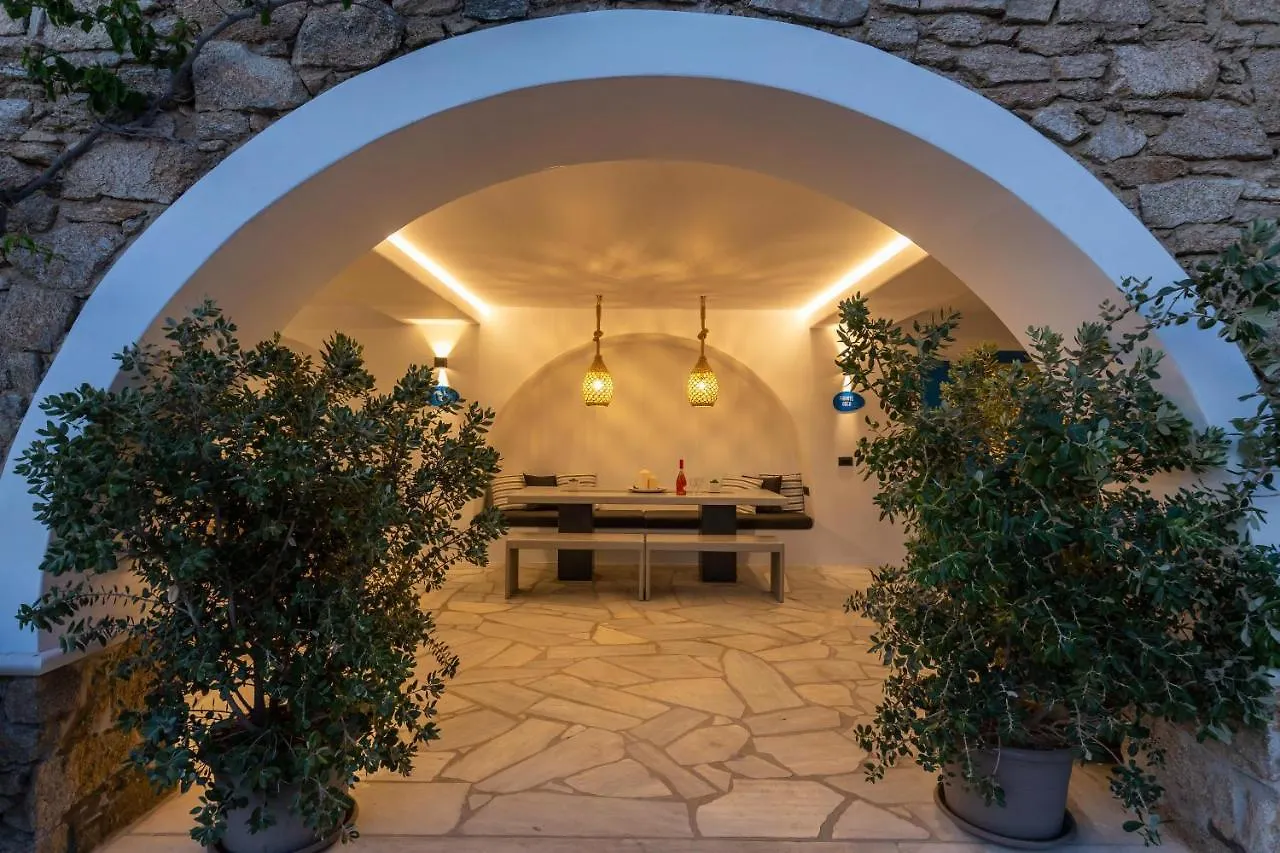 Callisti Mykonos Town With Pool View And Calypso Upper Floor With Sea View 0*,