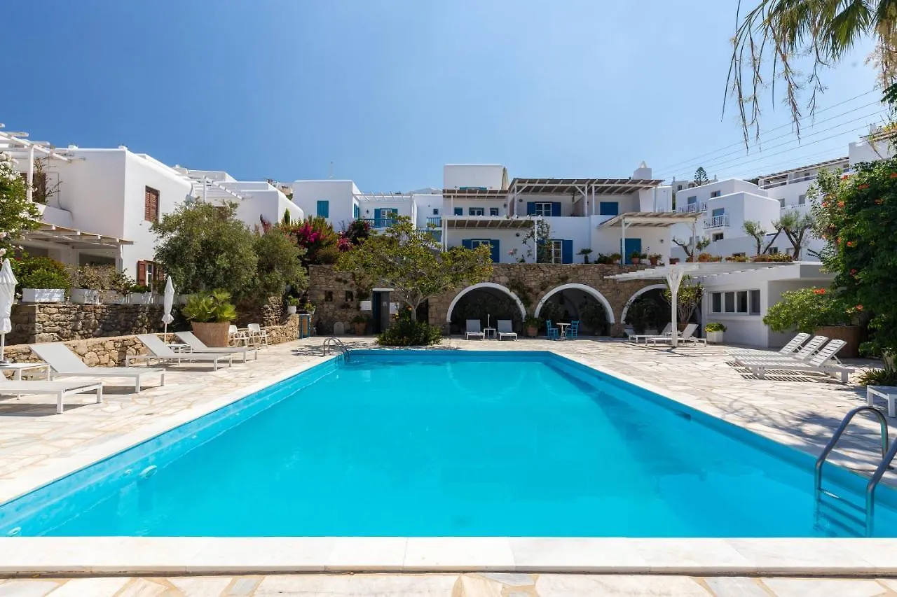 Callisti Mykonos Town With Pool View And Calypso Upper Floor With Sea View